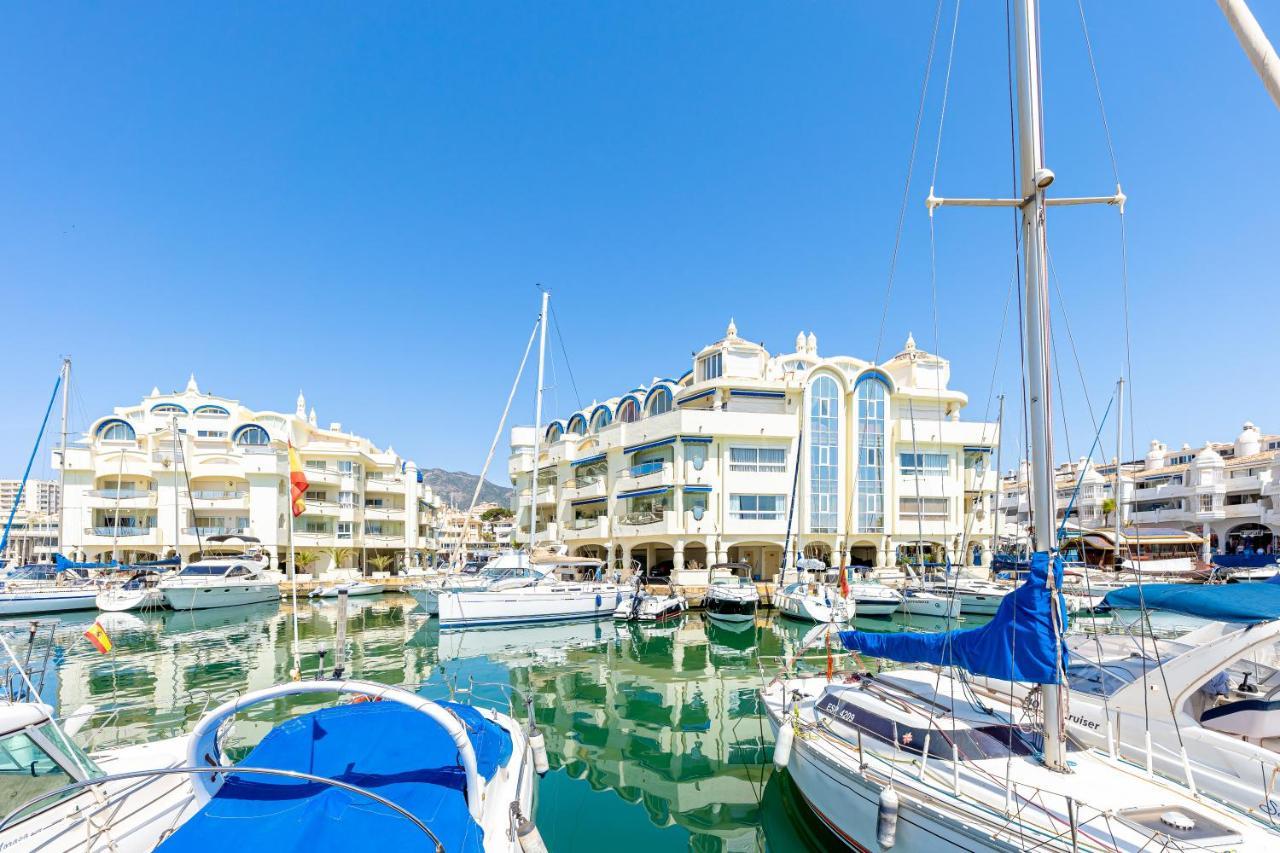 Atico Puerto Marina First Island With Sea Views And Rooftop Pool Appartement
